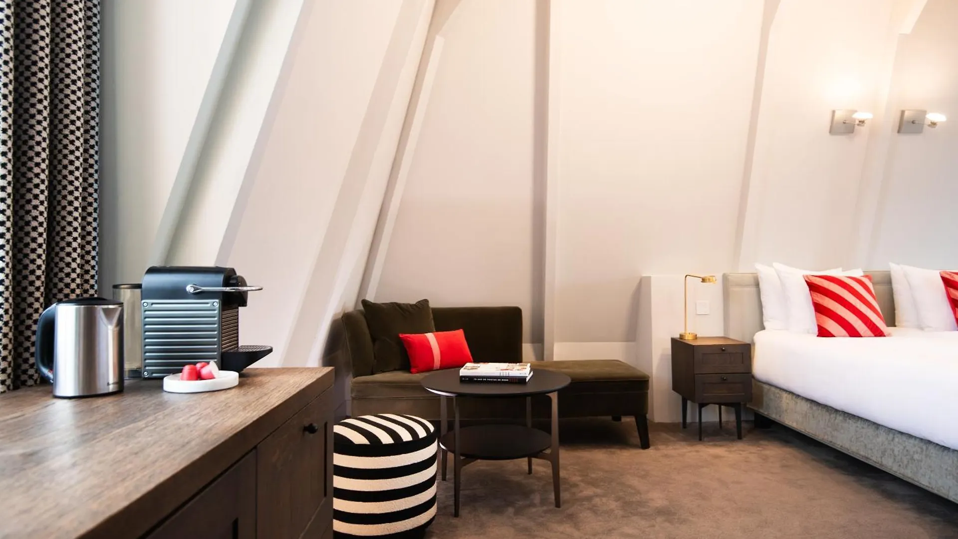 Hotel Park 6 Amsterdam 4*,
