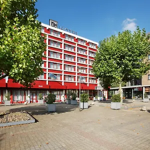 **** Hotel Nh Nederland