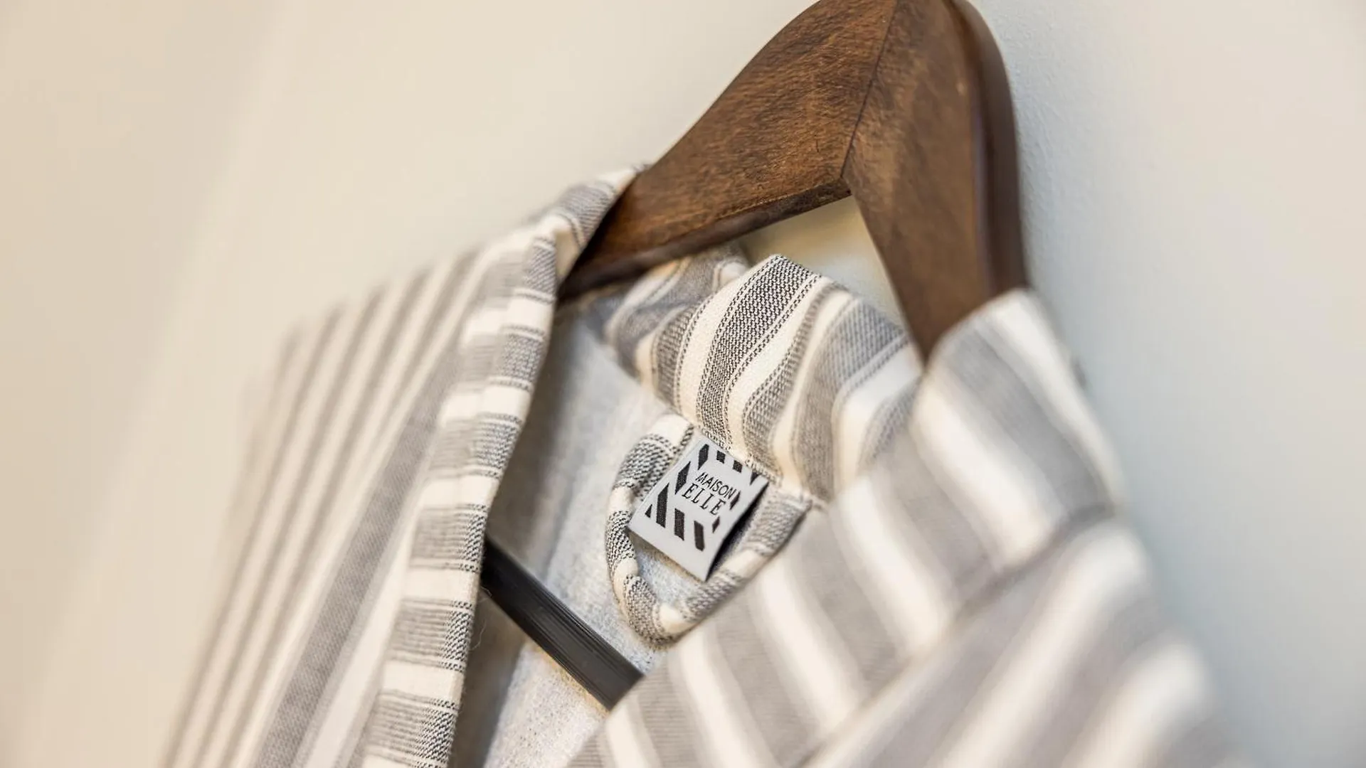 Maison Elle أمستردام 4*,